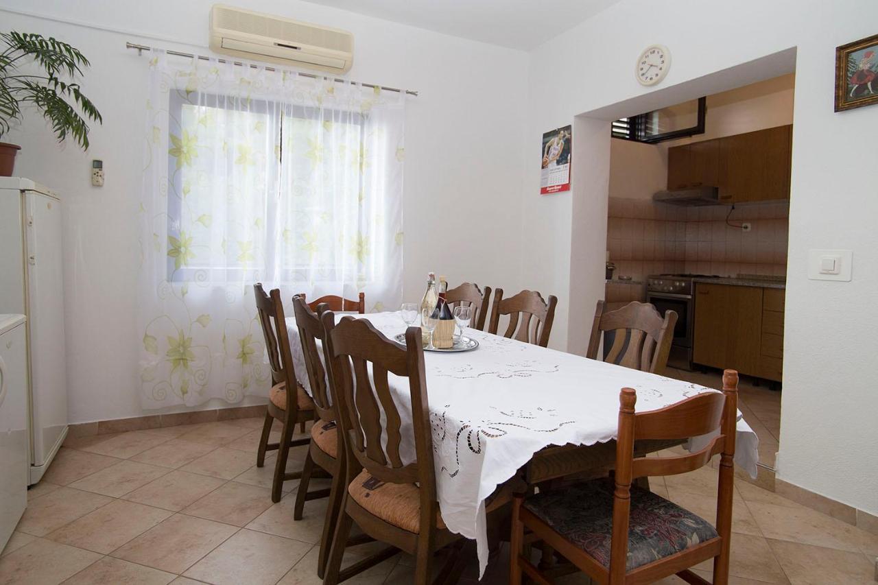 Stanici Beach Apartments 오미스 외부 사진