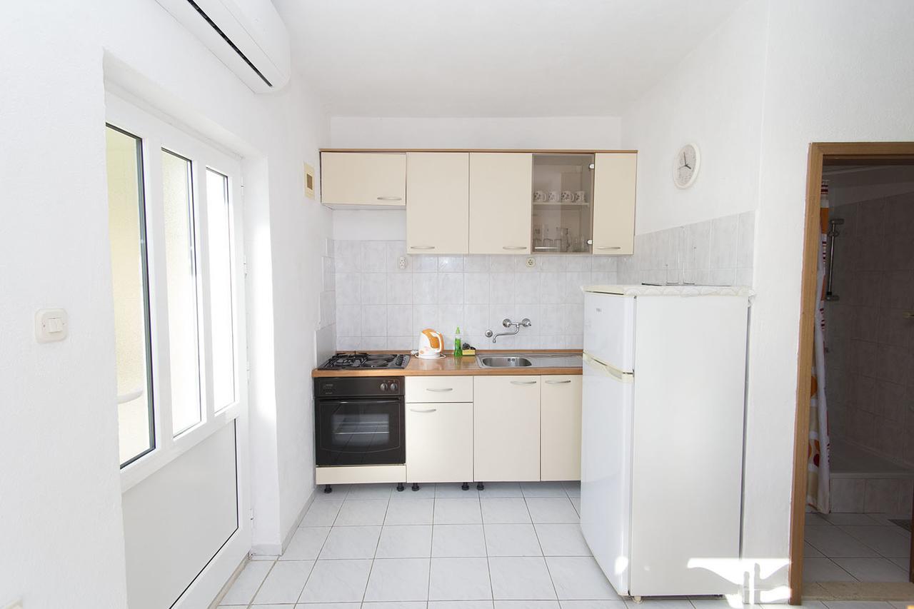 Stanici Beach Apartments 오미스 외부 사진
